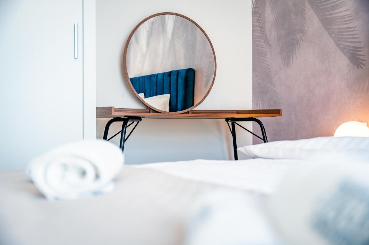 Apartamenty W Zatoce Mikołajki Ngoại thất bức ảnh